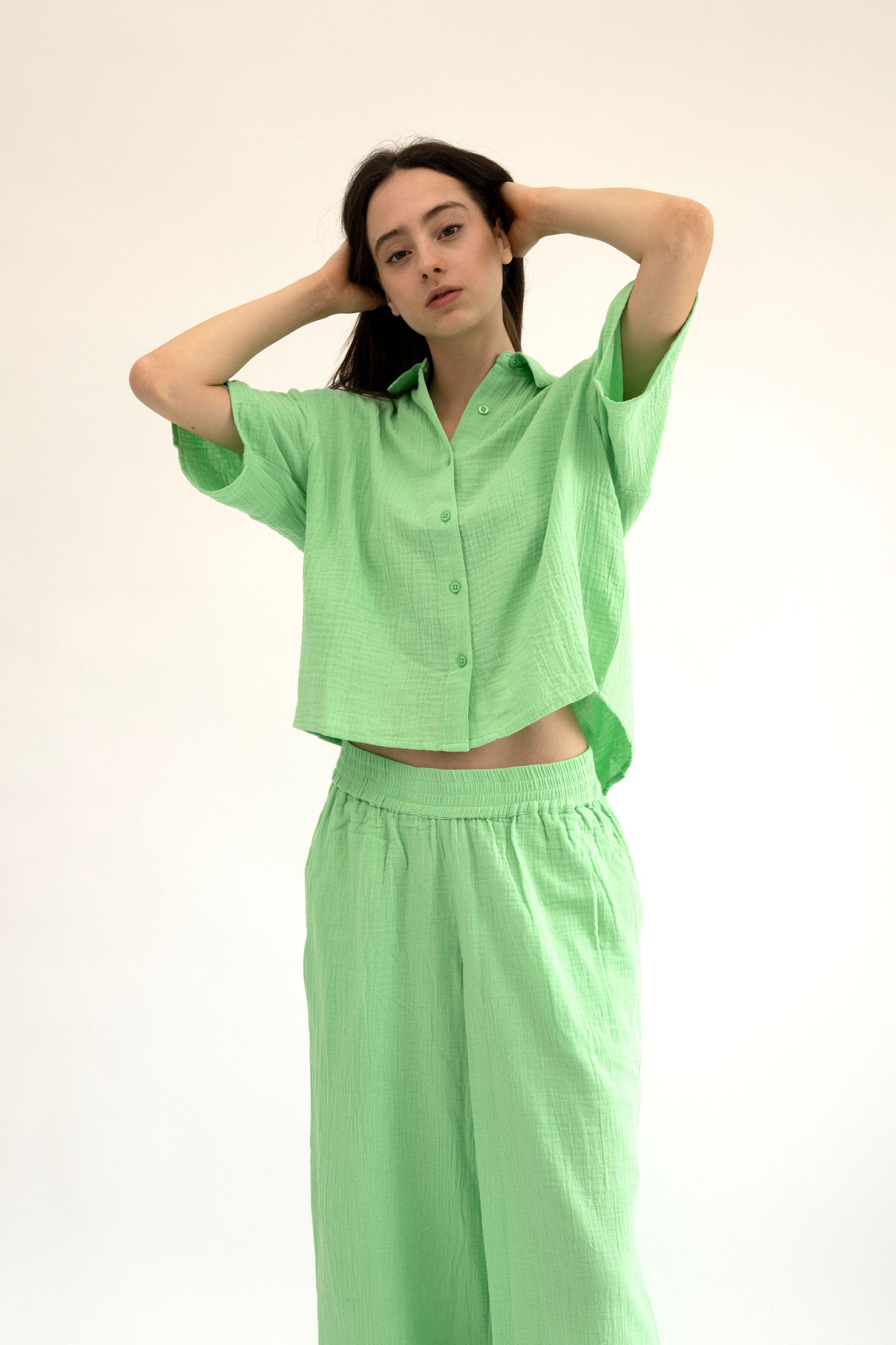 MAUI - LIME SHORT SLEEVE BUTTON DOWN TOP