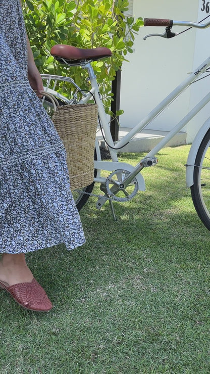 ARI - COGNAC handwoven leather mule