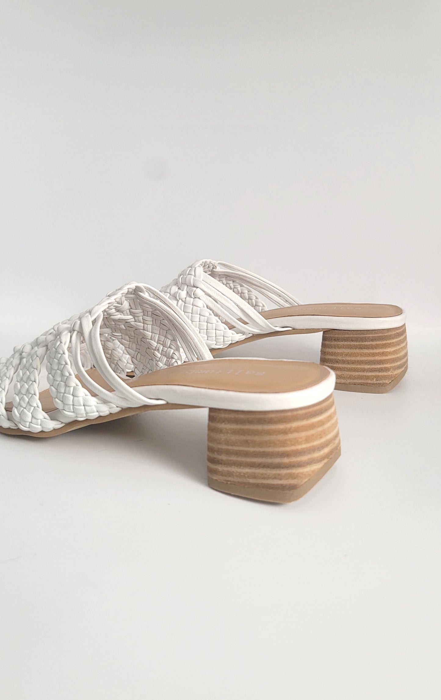 RIVIERA - WHITE leather woven geometric block heel sandals