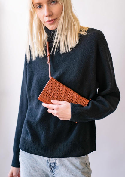 PLAYA CONVERTIBLE BAG - BROWN